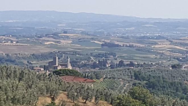 Il Borgo Dei Pini Apartamento Vinci Exterior foto