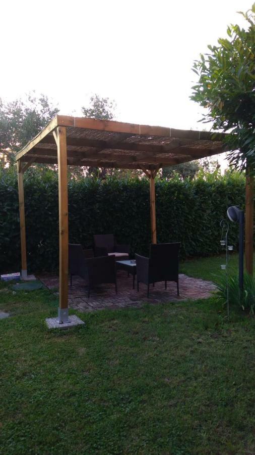 Il Borgo Dei Pini Apartamento Vinci Exterior foto